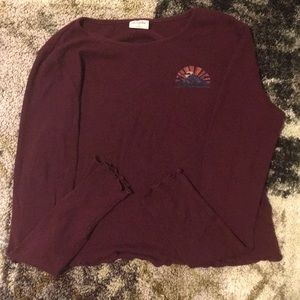 Cropped long sleeve shirt